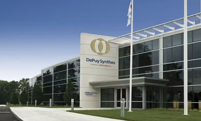Orthopedic implant Manufacturer2.jpg